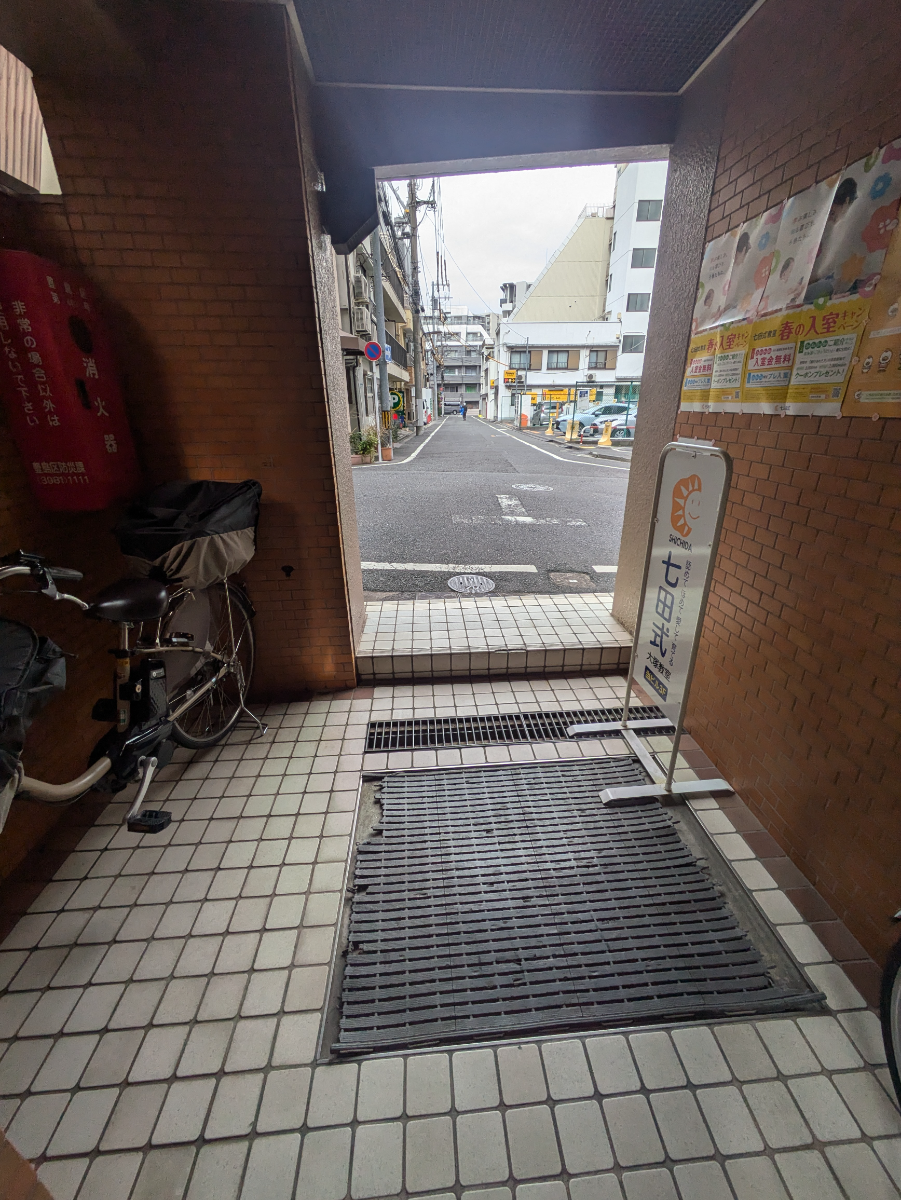 fresh/building/J00100362127_8