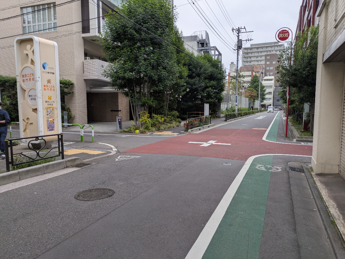 fresh/building/J00100363323_2