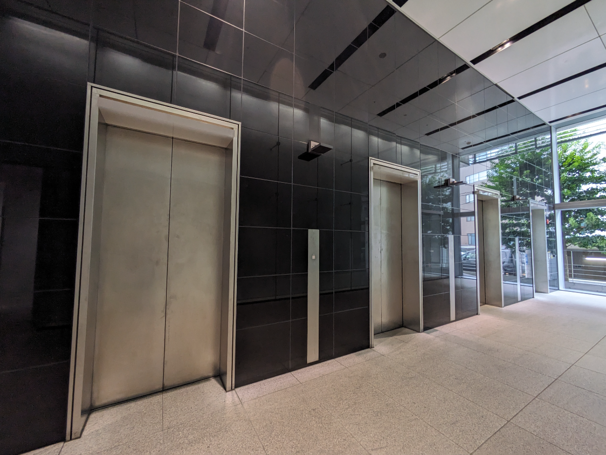 fresh/building/J00100364110_4