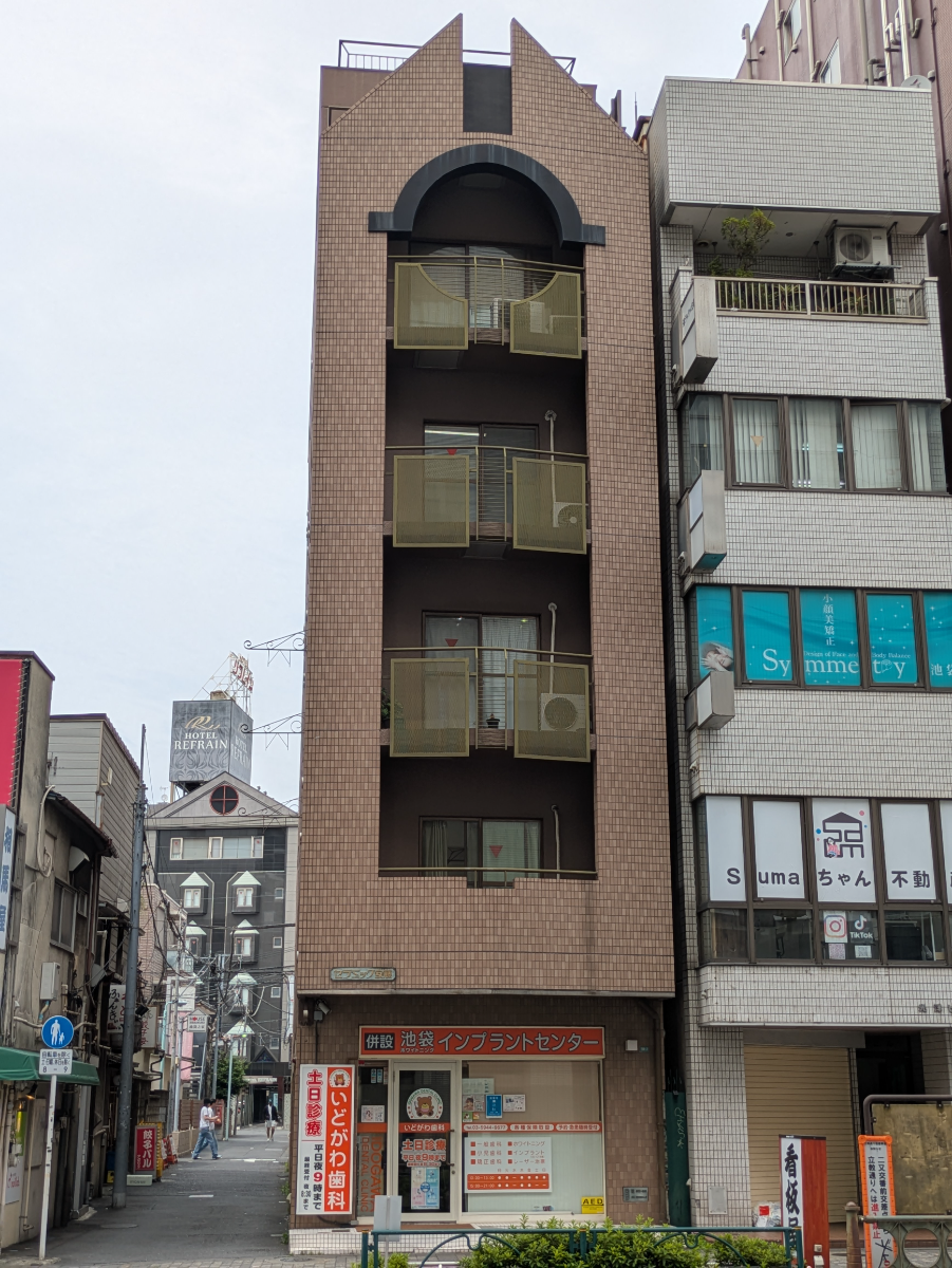 fresh/building/J00100365034_1