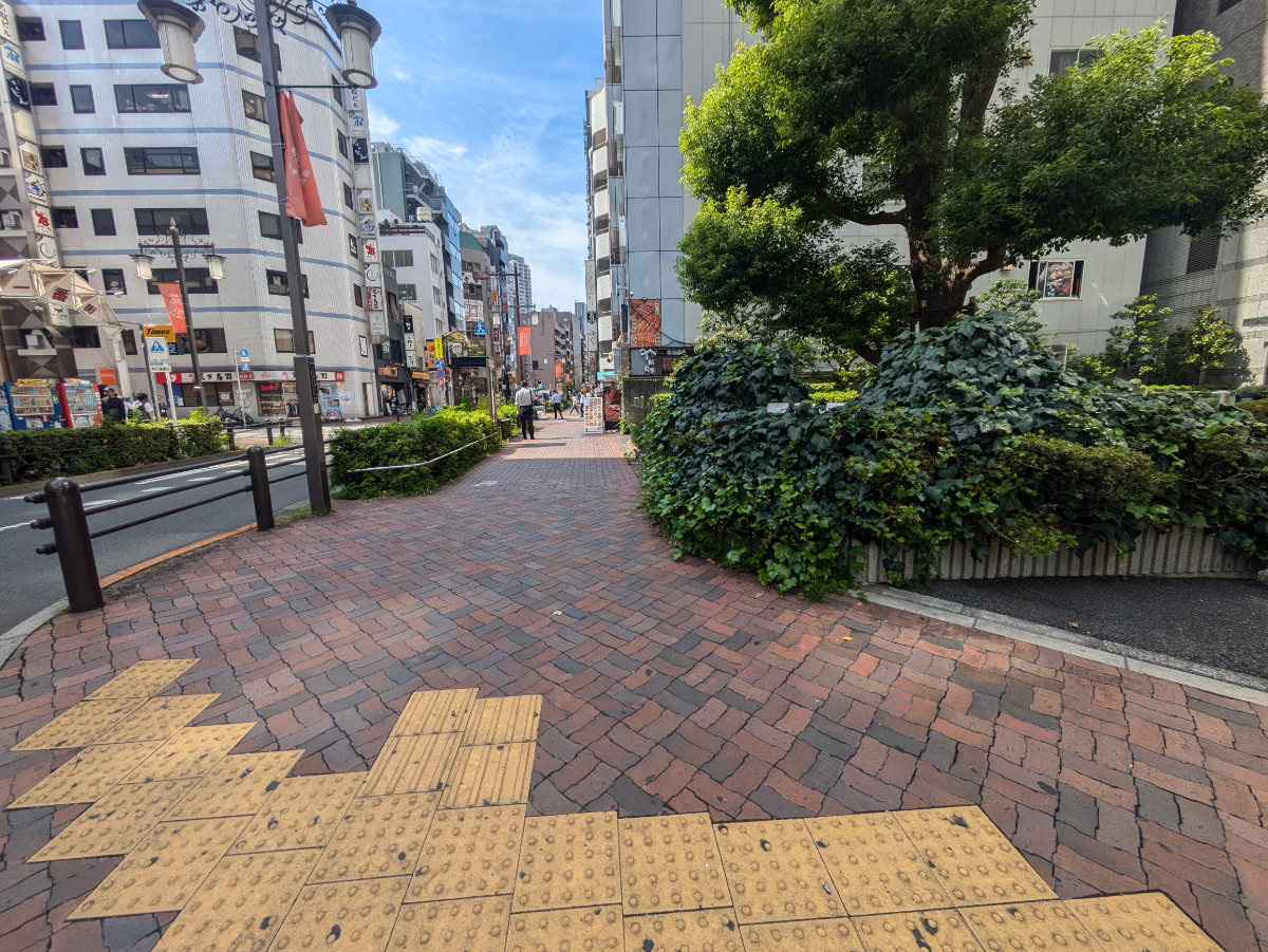 fresh/building/J00100365043_2