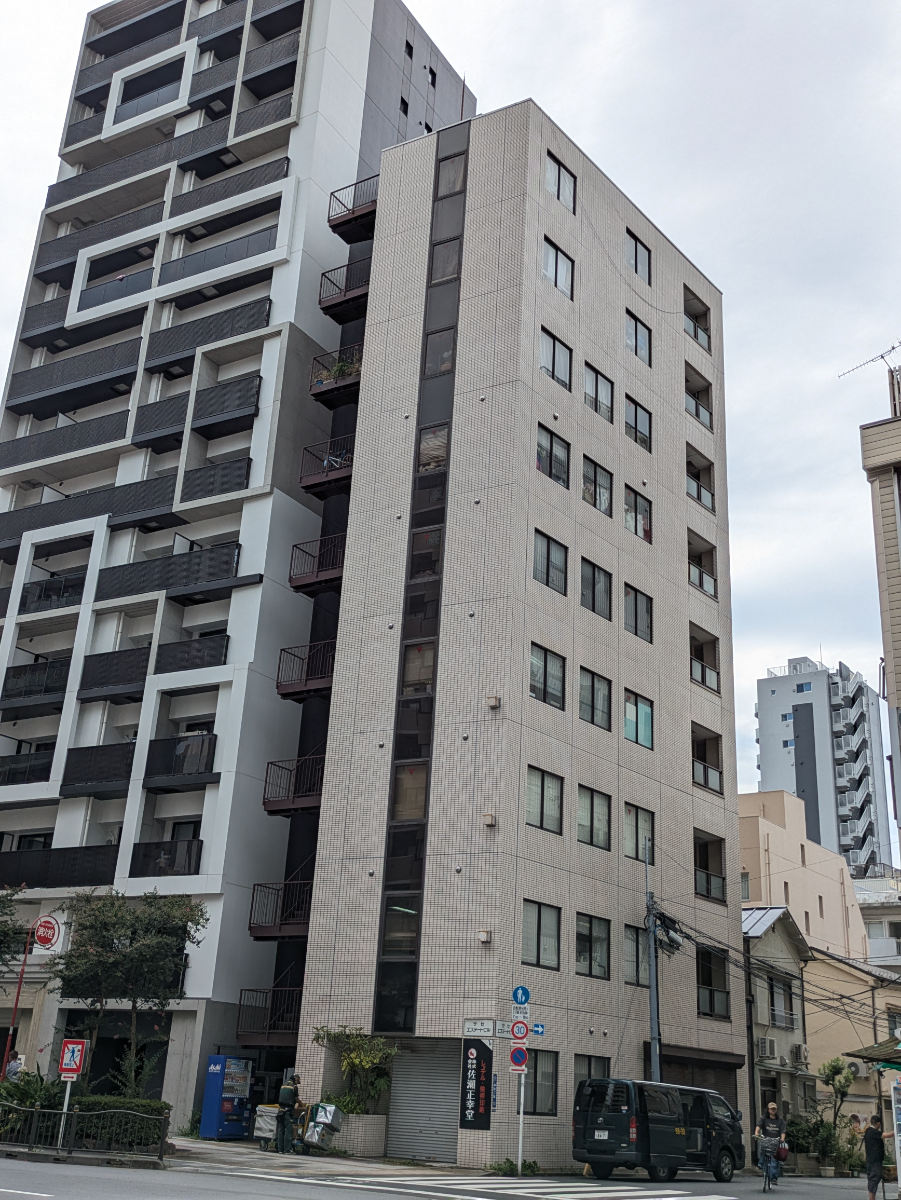 fresh/building/J00100365093_1