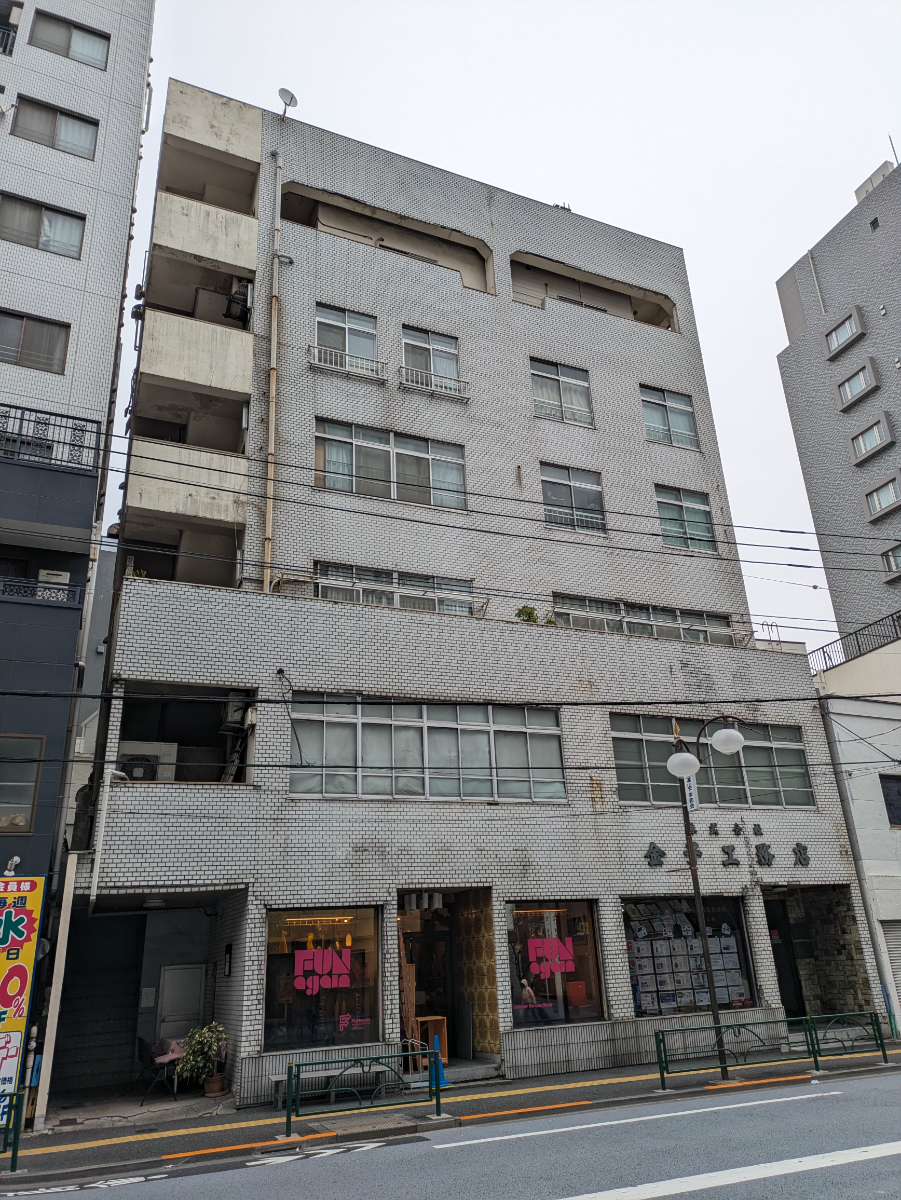 fresh/building/J00100365575_1