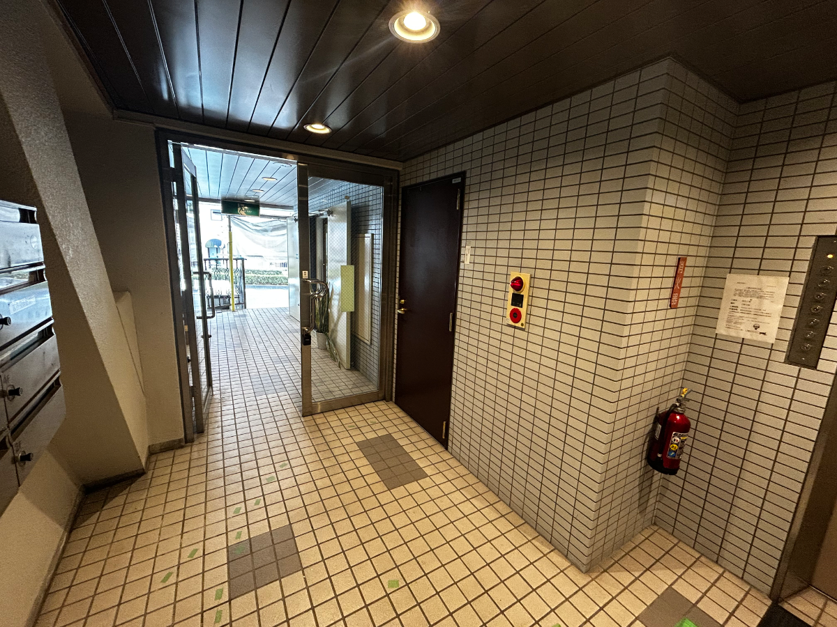 fresh/building/J00100366663_66