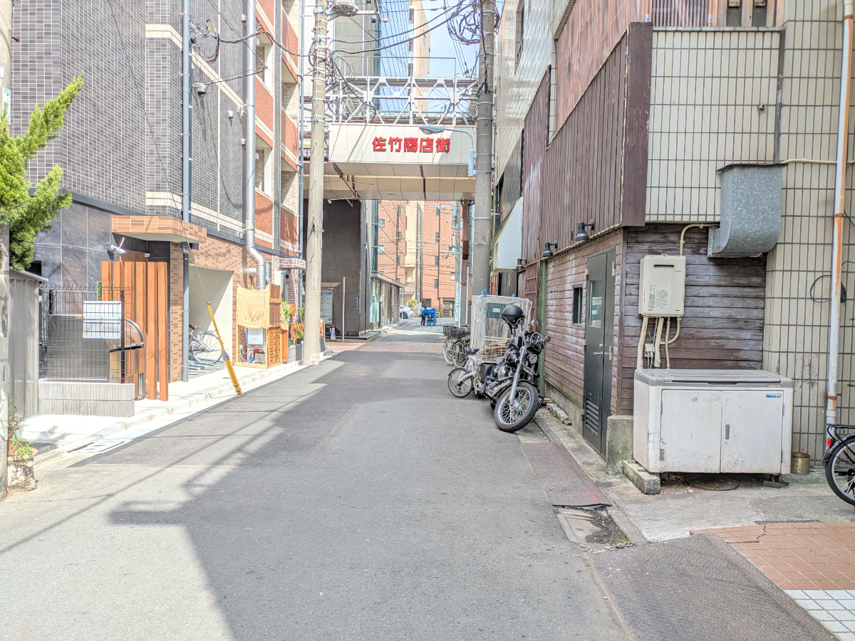 fresh/building/J00100366965_2