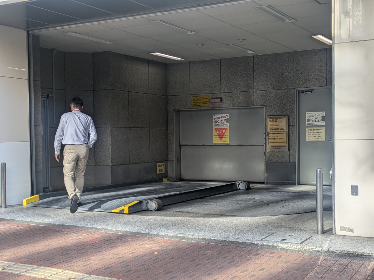 fresh/building/J00100368023_13