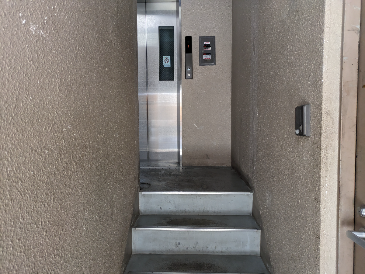 fresh/building/J00100368081_12