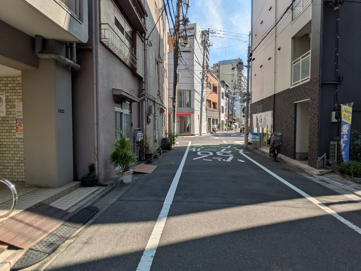 fresh/building/J00100368493_2