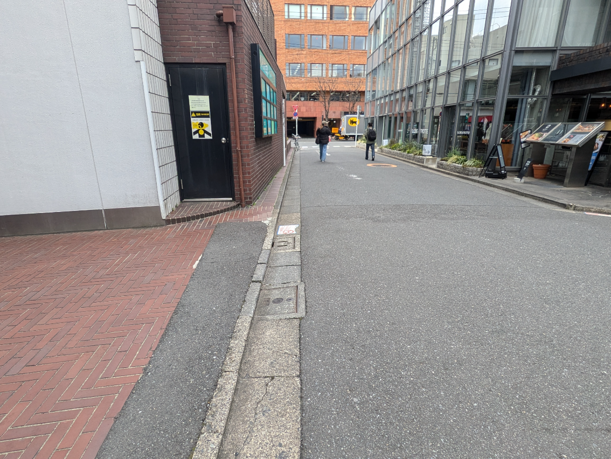 fresh/building/J00100369236_2