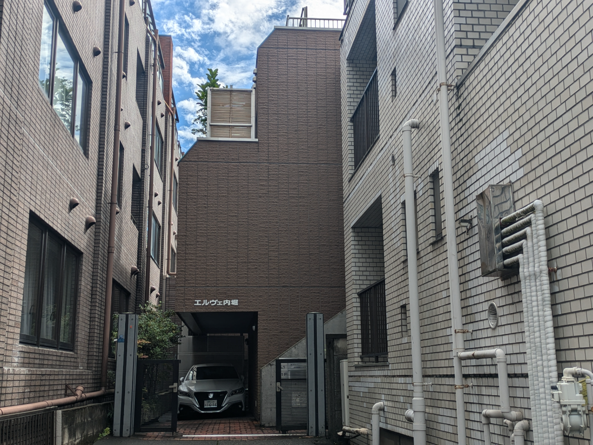 fresh/building/J00100369827_1