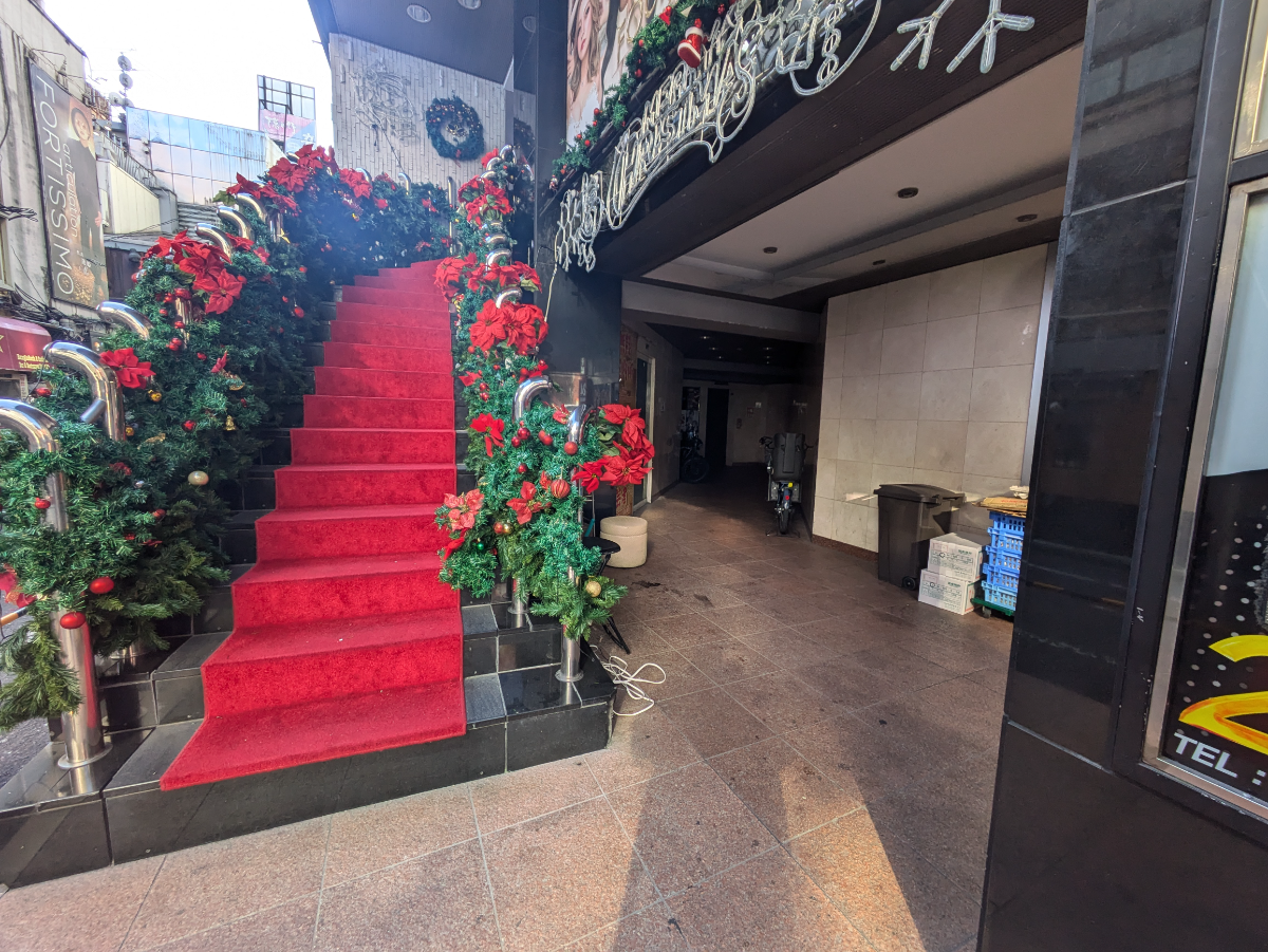 fresh/building/J00100369873_3