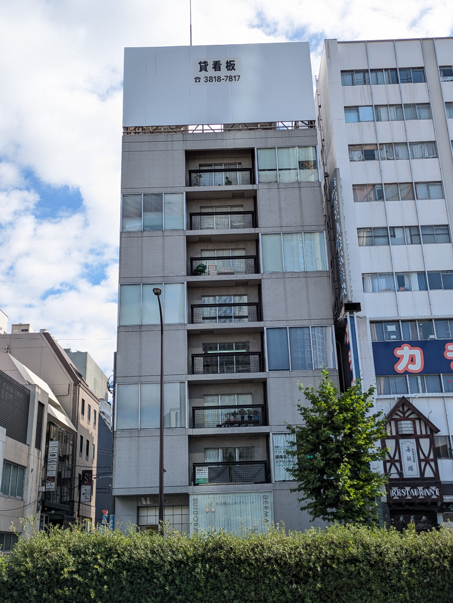 fresh/building/J00100369904_1
