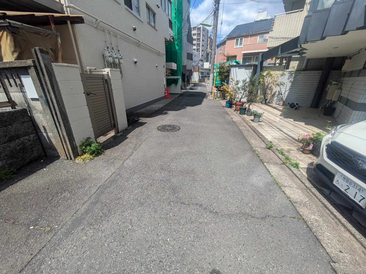 fresh/building/J00100369956_2