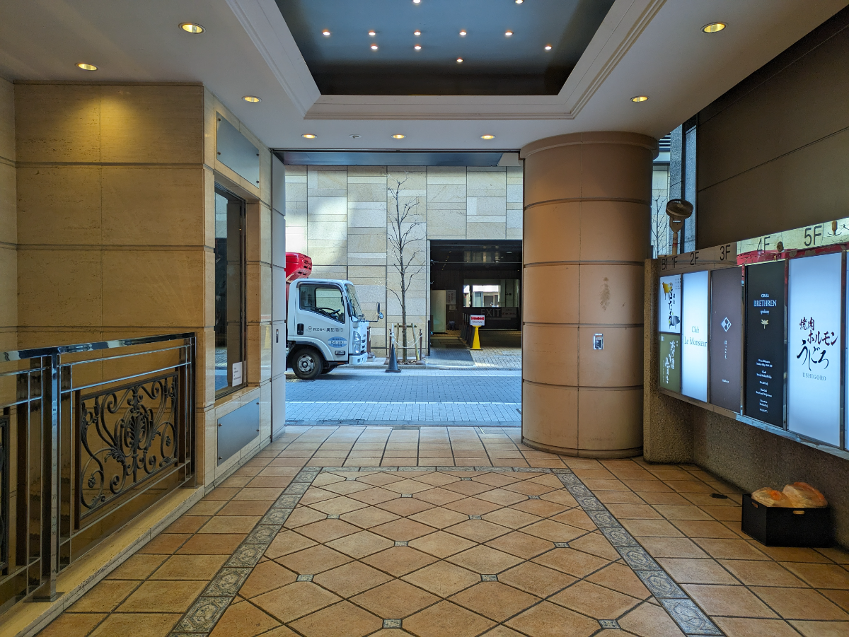 fresh/building/J00100370092_7