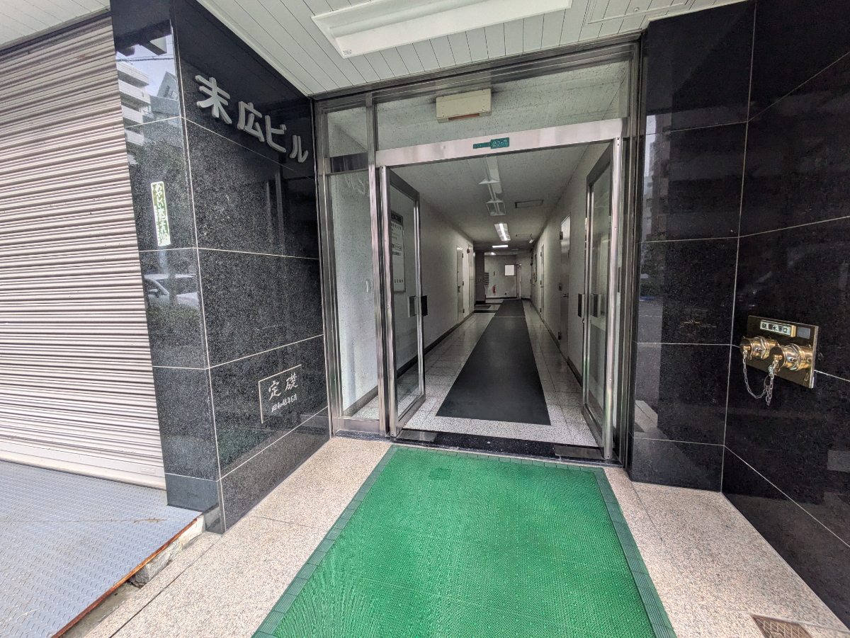 fresh/building/J00100370136_3