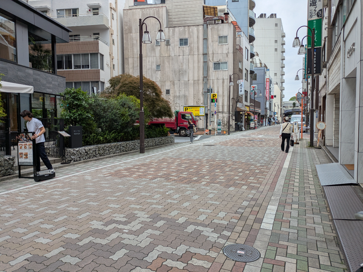 fresh/building/J00100370273_2