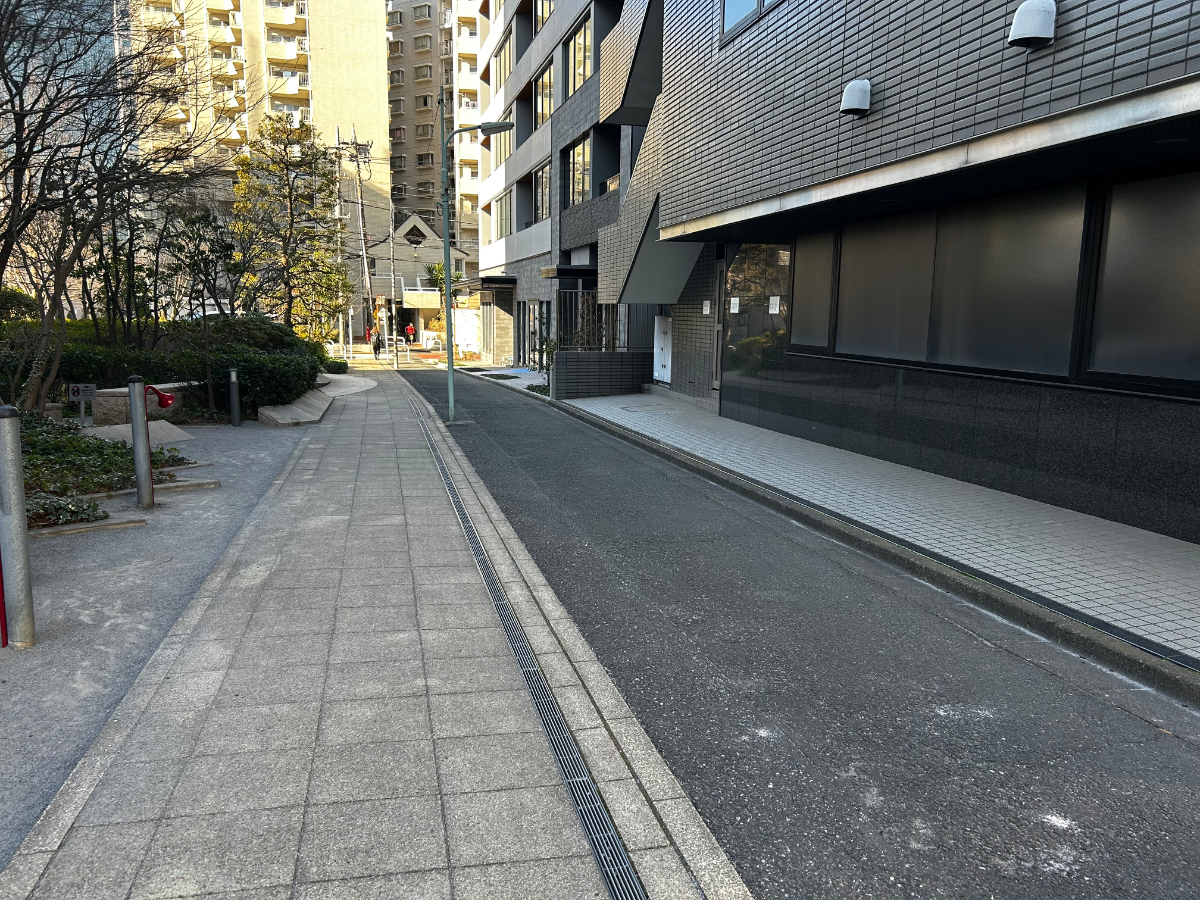 fresh/building/J00100370323_2