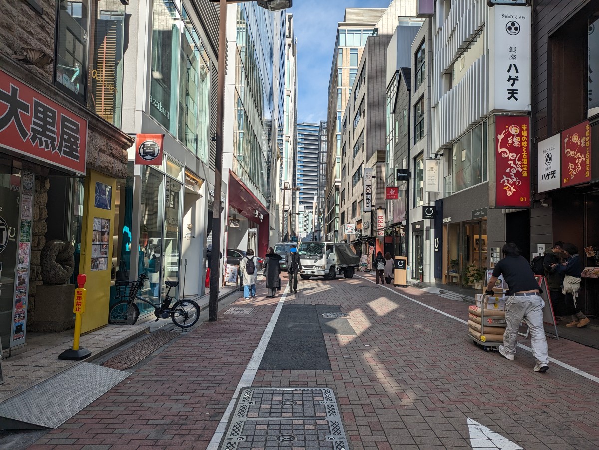 fresh/building/J00100370332_2