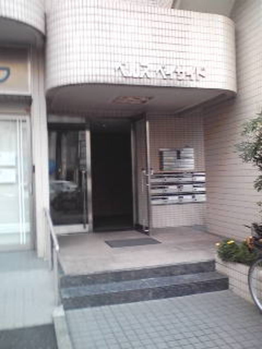 fresh/building/J00100370358_3