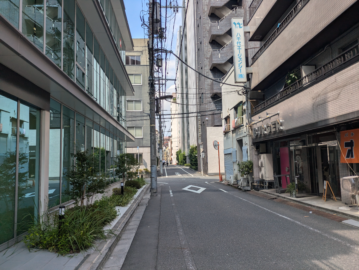 fresh/building/J00100370404_2