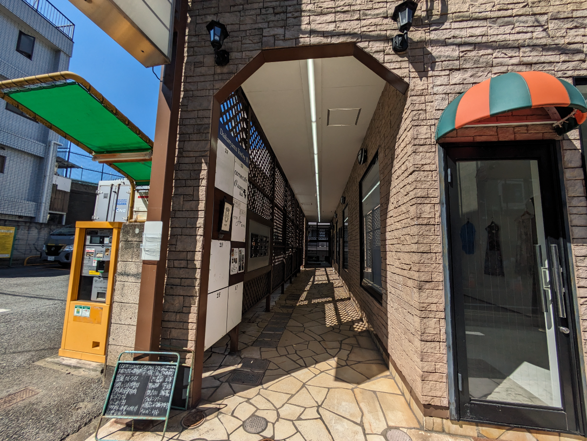 fresh/building/J00100370439_3