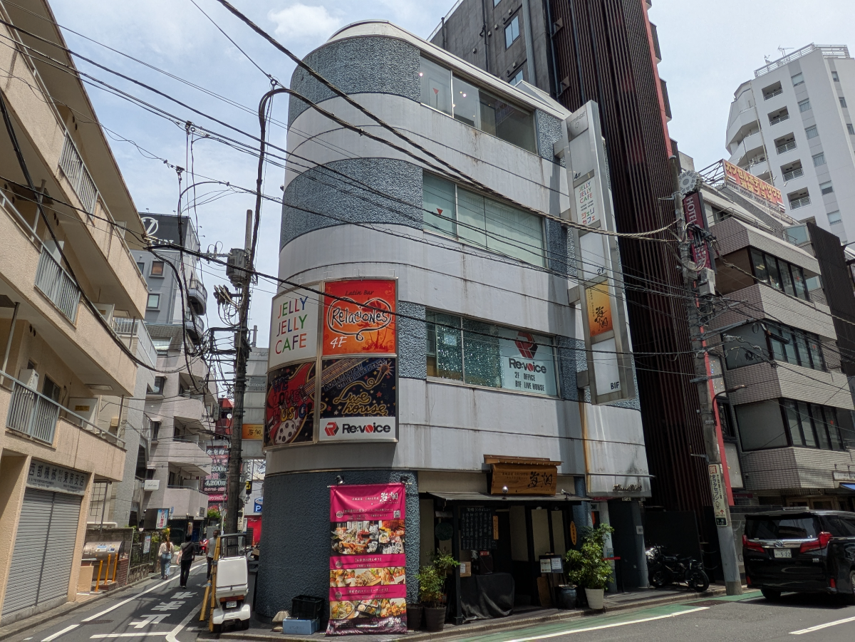 fresh/building/J00100370495_1
