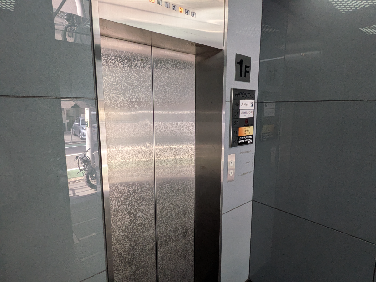 fresh/building/J00100370495_4