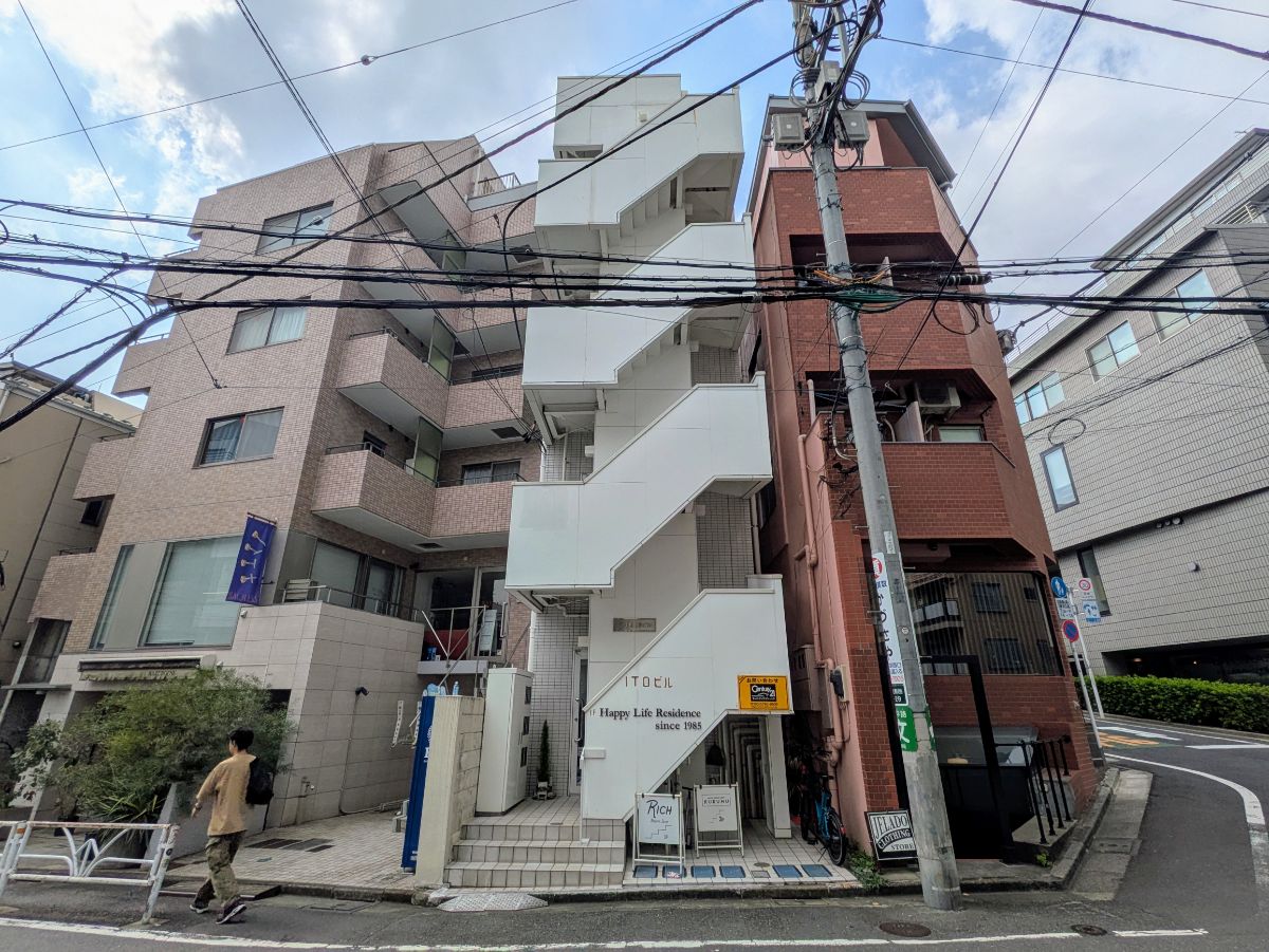 fresh/building/J00100370499_1