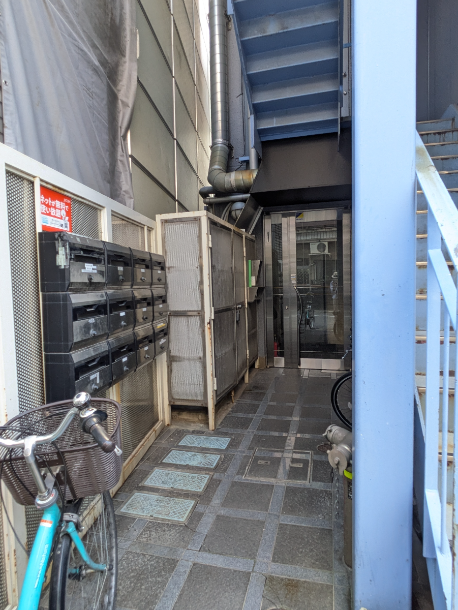 fresh/building/J00100370741_20