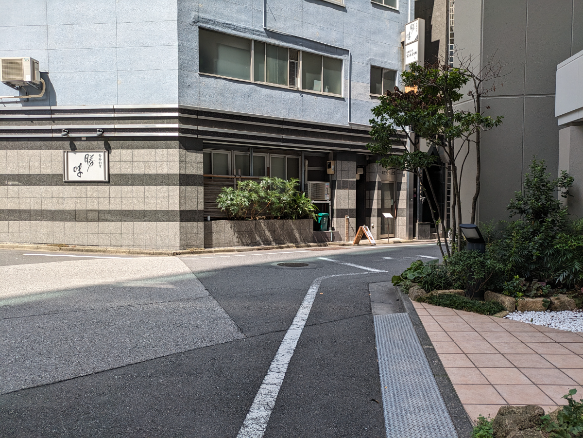 fresh/building/J00100370744_2