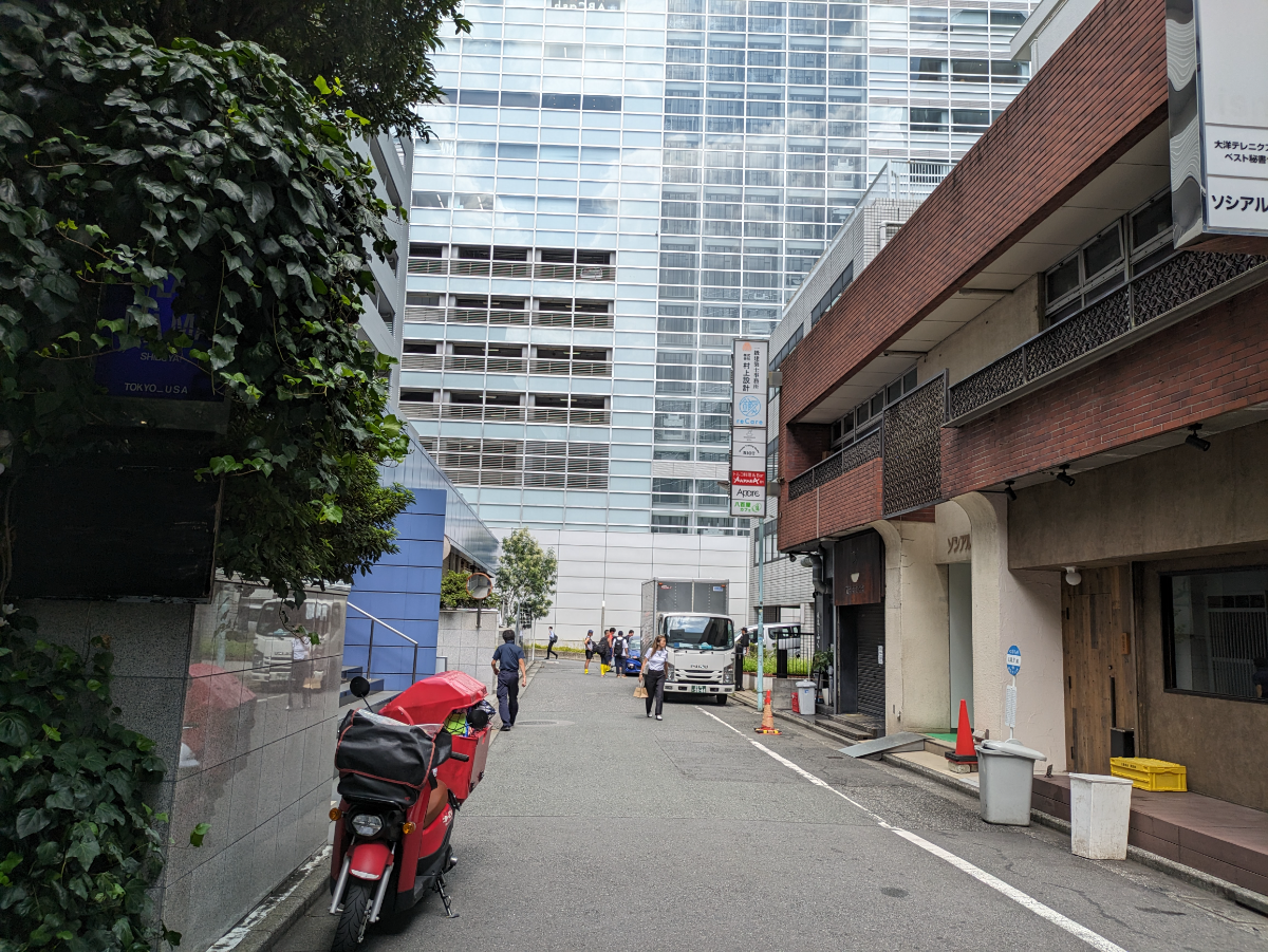 fresh/building/J00100370758_2