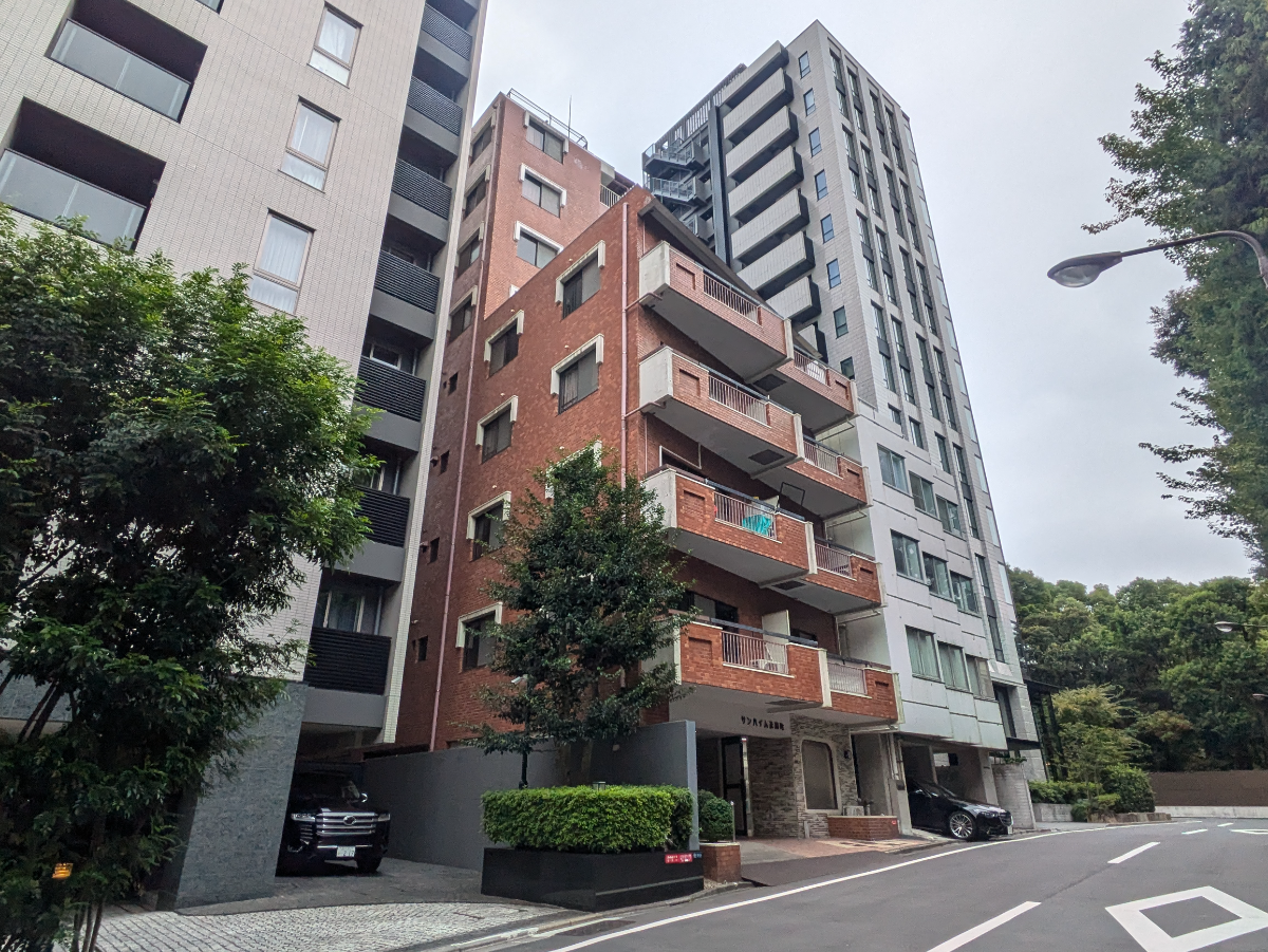 fresh/building/J00100370772_1