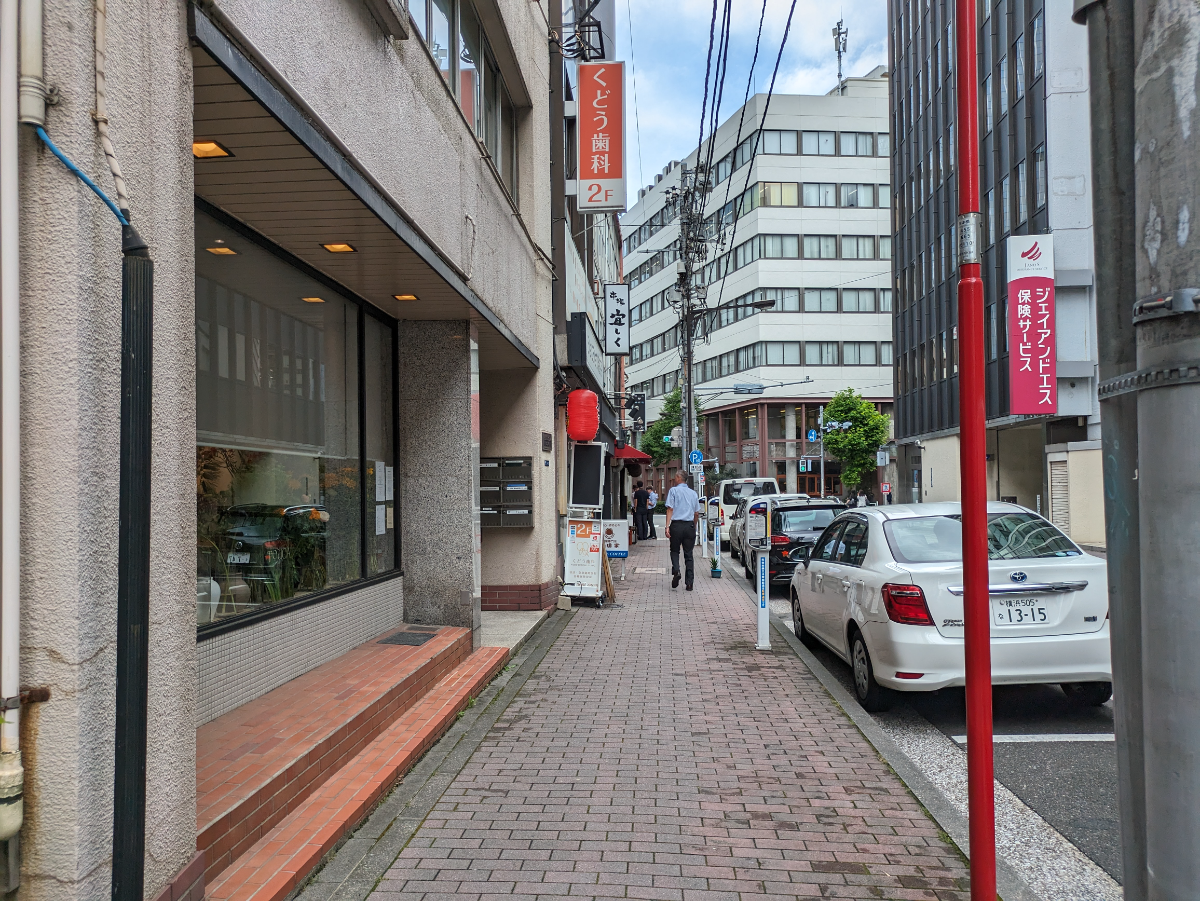 fresh/building/J00100370819_2