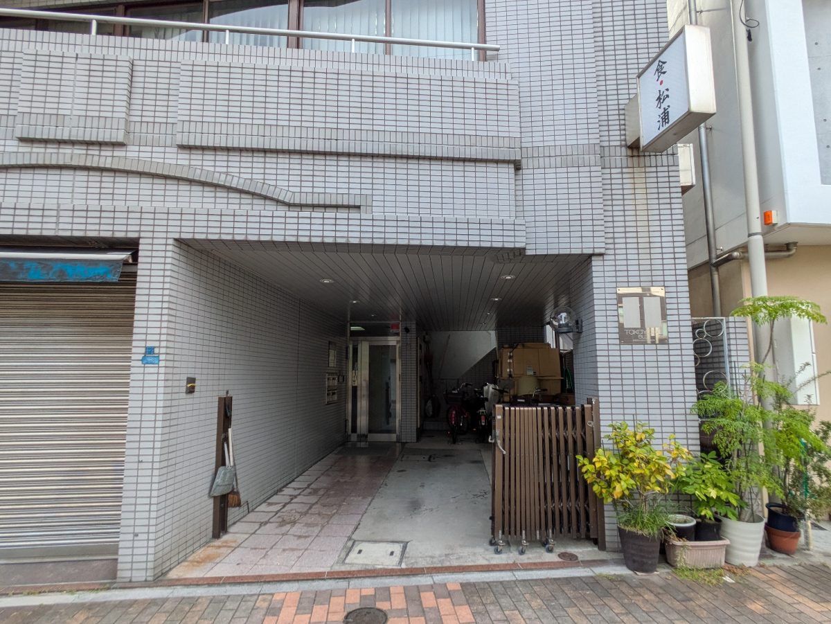 fresh/building/J00100370856_3