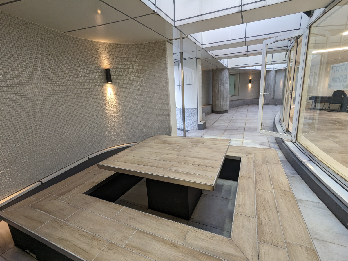 fresh/building/J00100370877_22