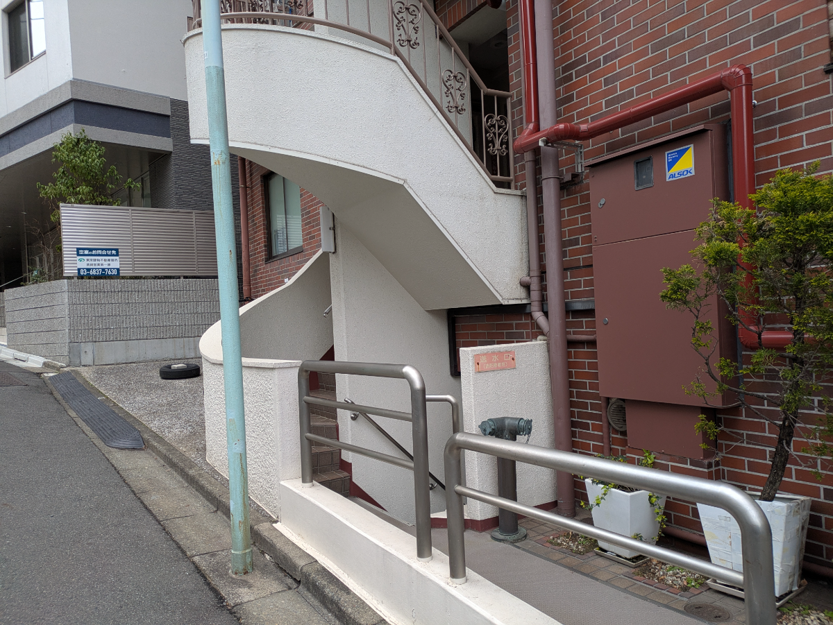 fresh/building/J00100370881_3