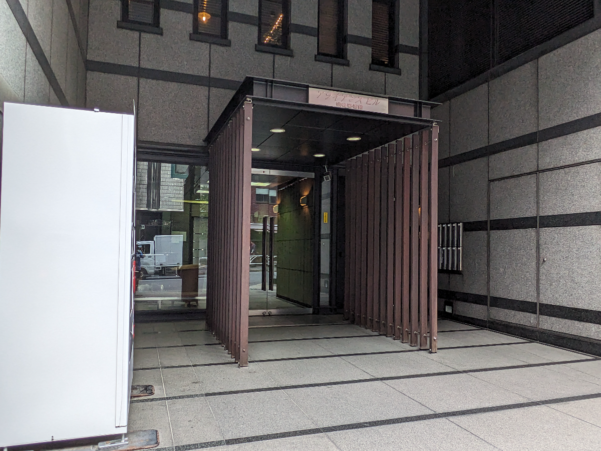 fresh/building/J00100371072_3