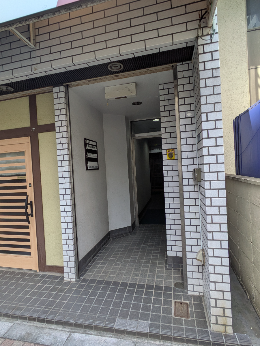 fresh/building/J00100371987_3