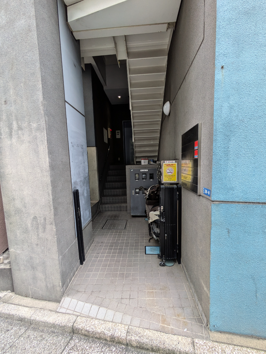 fresh/building/J00100372004_3