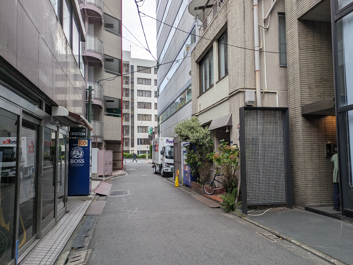 fresh/building/J00100372018_2