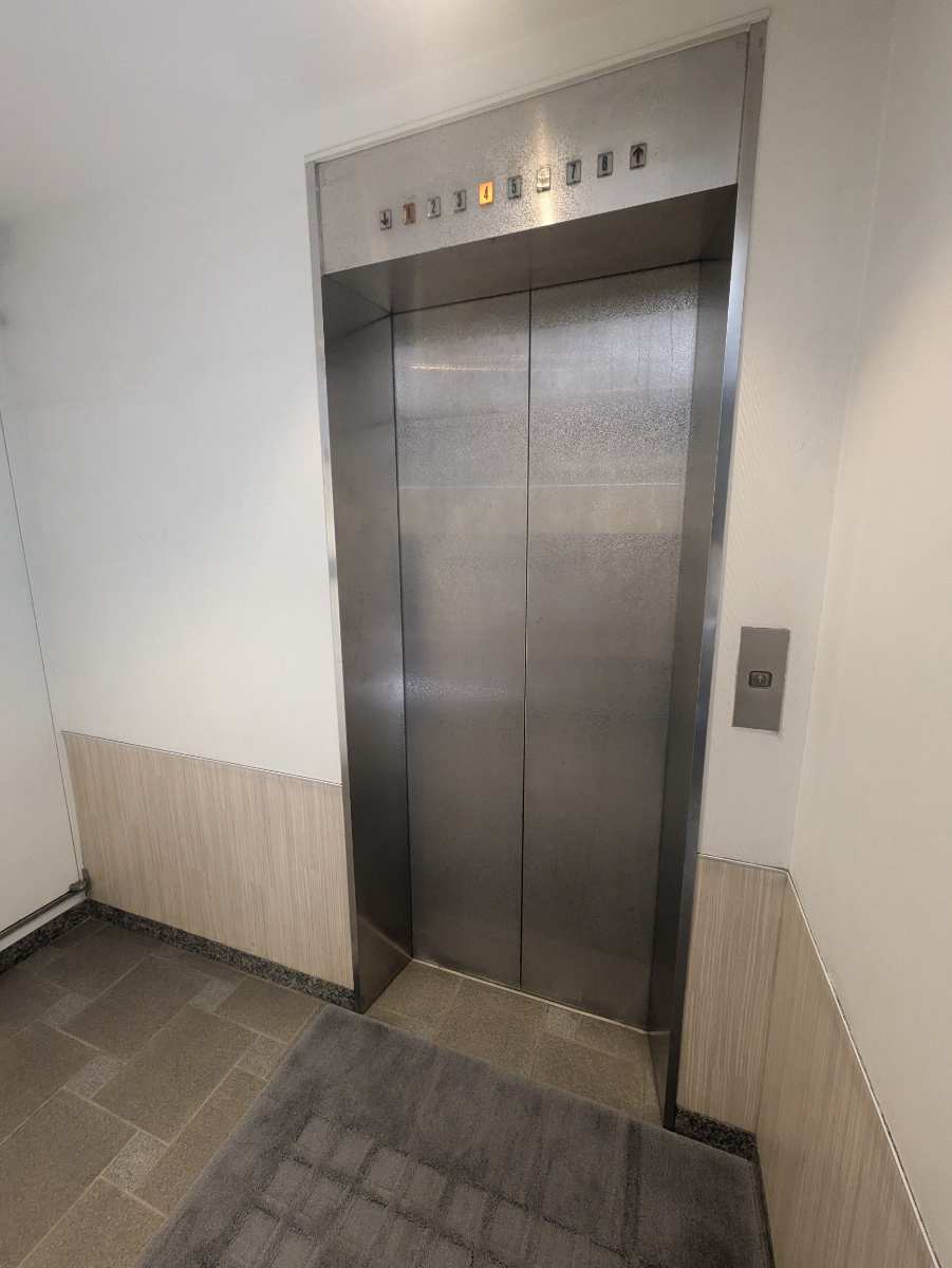 fresh/building/J00100372245_4