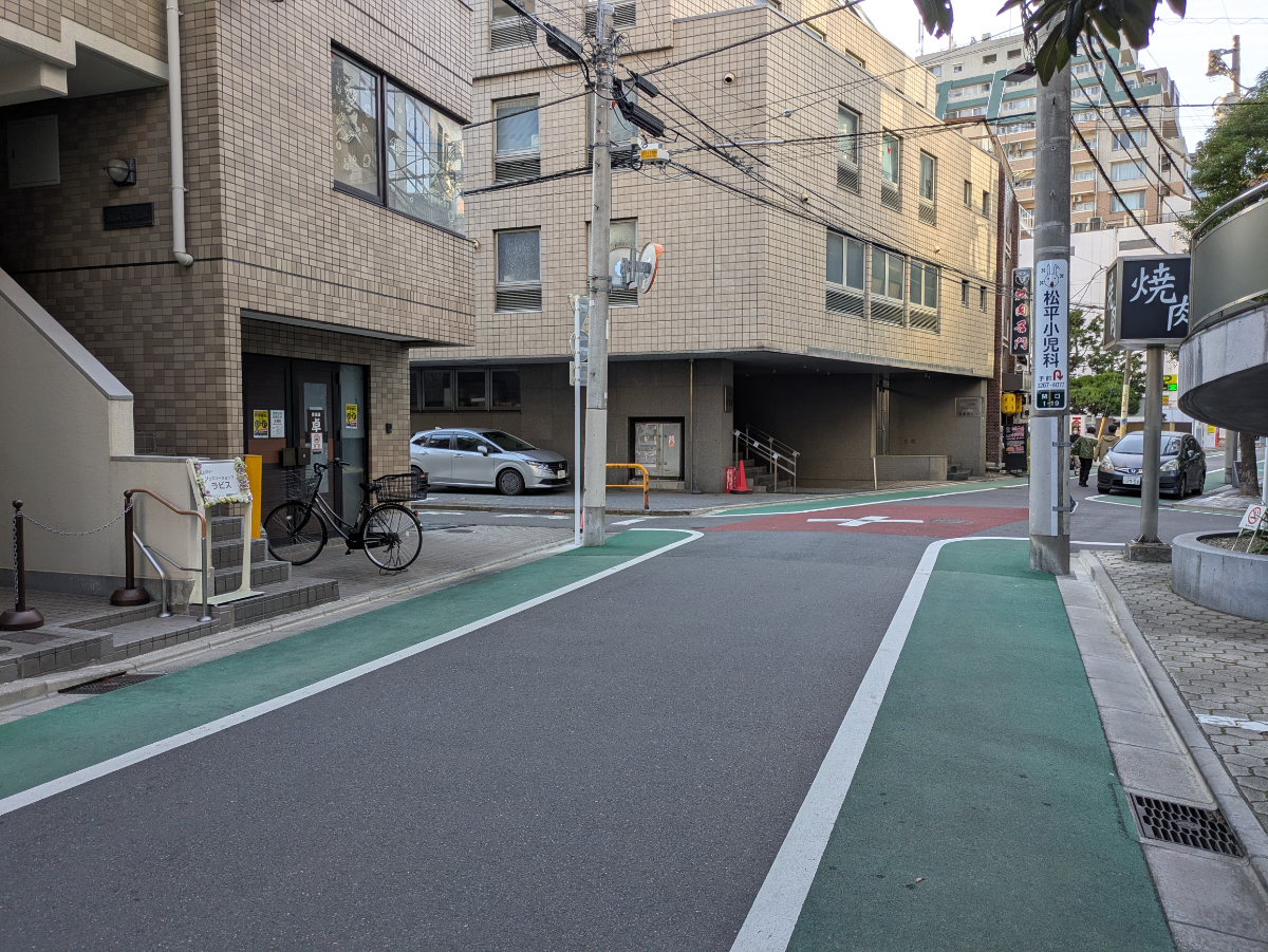 fresh/building/J00100372413_2