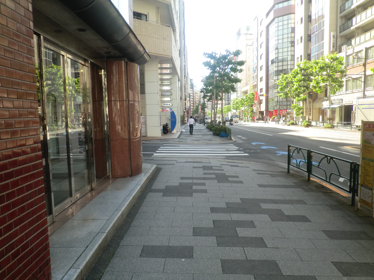 fresh/building/J00100372885_64
