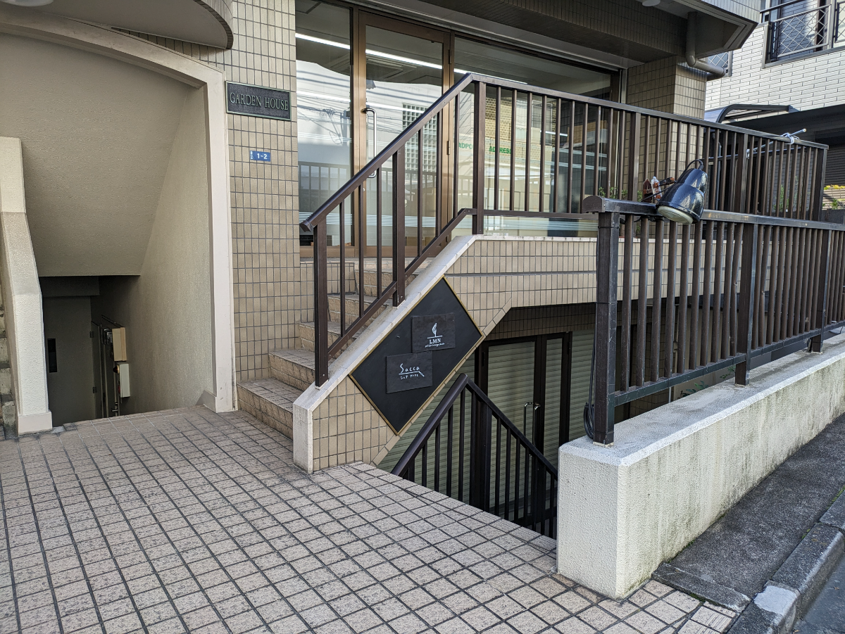 fresh/building/J00100373102_8