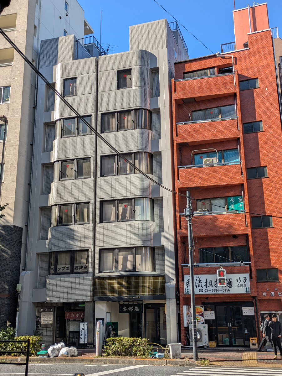 fresh/building/J00100373360_1