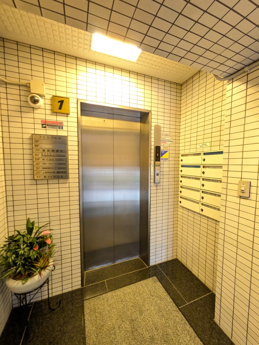 fresh/building/J00100373397_13