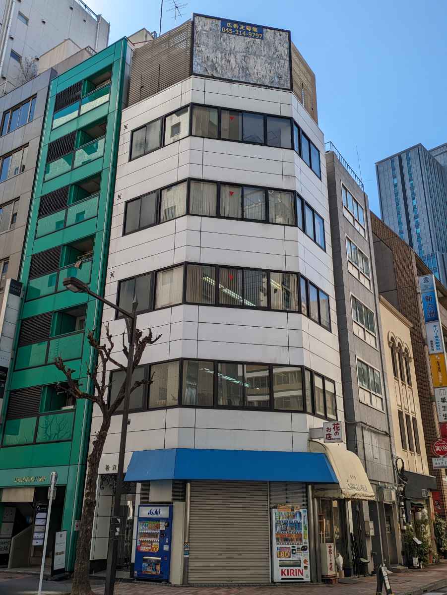 fresh/building/J00100373407_1
