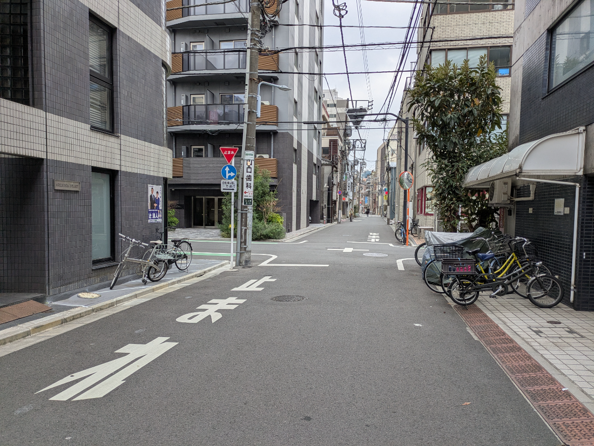 fresh/building/J00100373432_2