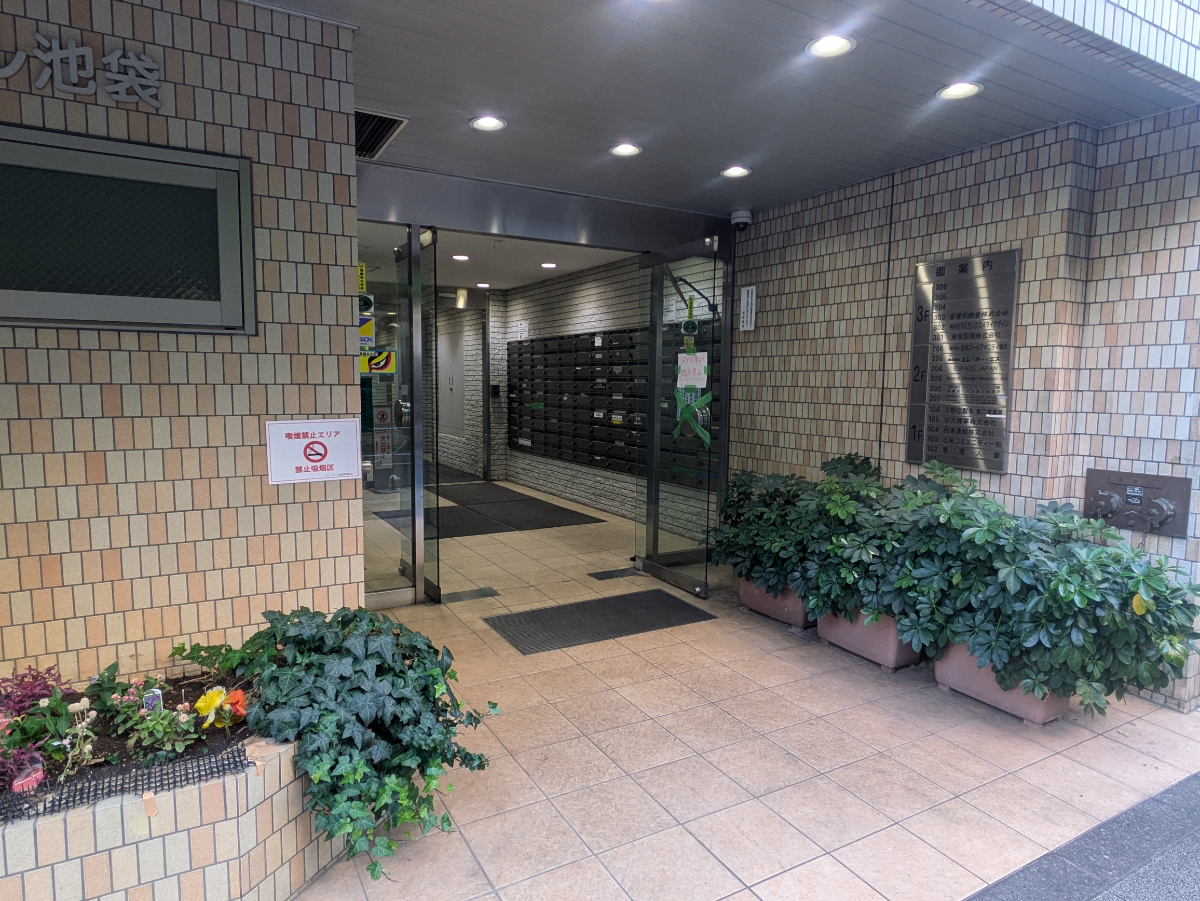 fresh/building/J00100373452_3