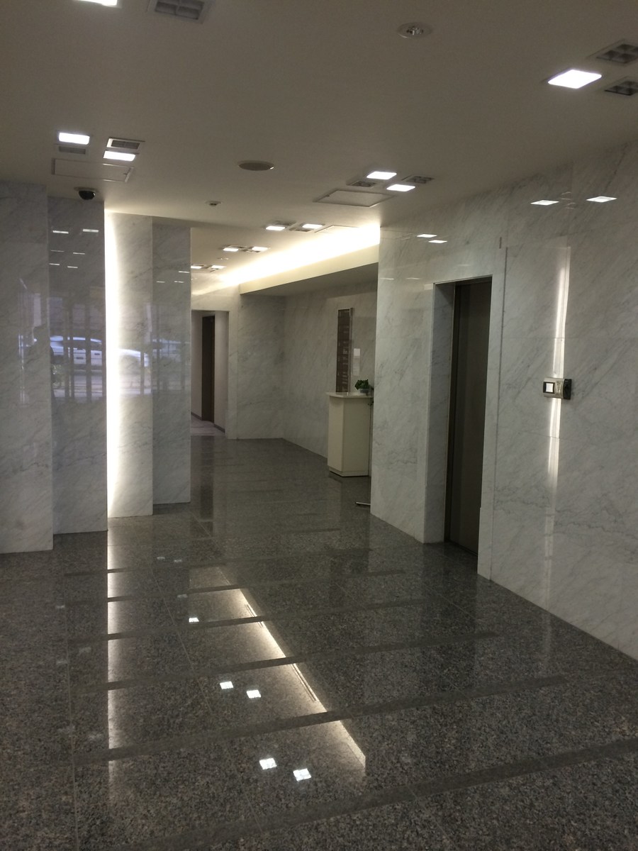 fresh/building/J00100373458_3